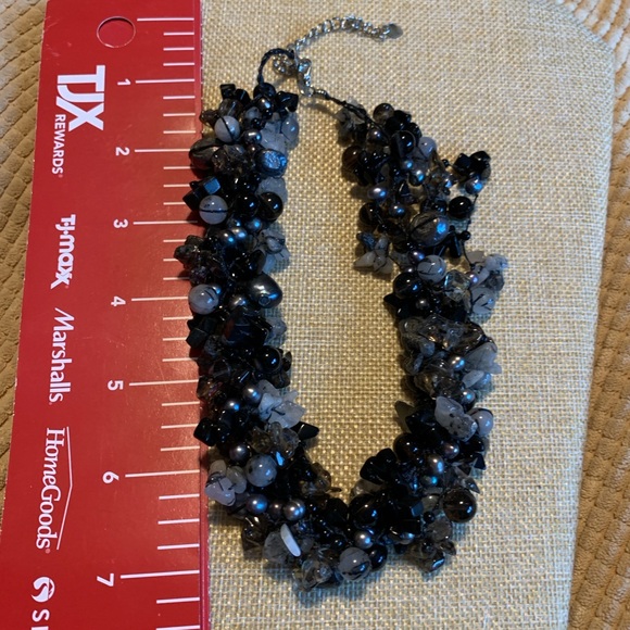 Gorgeous multi strand necklace with Tahitian pearls, gemstones and crystals. - Picture 4 of 12